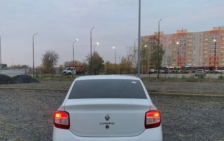 Renault Logan II, 2020 год, 825 000 рублей, 4 фотография