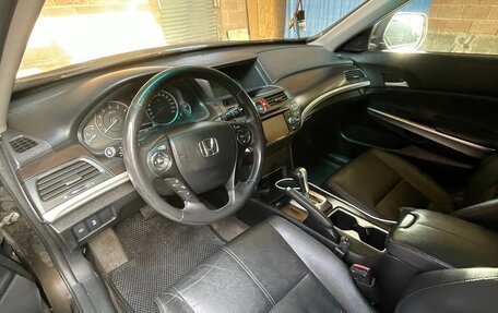 Honda Crosstour I рестайлинг, 2014 год, 1 300 000 рублей, 6 фотография
