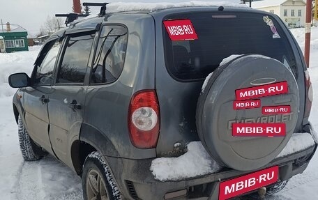 Chevrolet Niva I рестайлинг, 2011 год, 380 000 рублей, 1 фотография