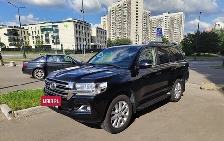 Toyota Land Cruiser 200, 2016 год, 6 500 000 рублей, 2 фотография