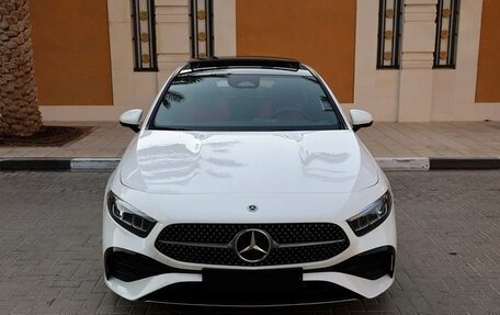 Mercedes-Benz A-Класс, 2023 год, 2 490 032 рублей, 7 фотография