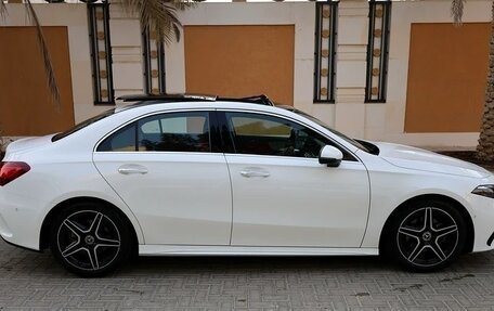 Mercedes-Benz A-Класс, 2023 год, 2 490 032 рублей, 9 фотография