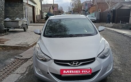 Hyundai Avante, 2010 год, 850 000 рублей, 6 фотография