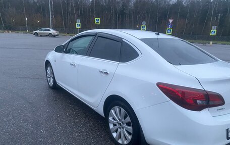 Opel Astra J, 2013 год, 600 000 рублей, 8 фотография