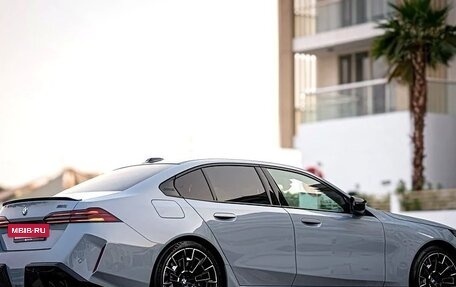 BMW M5, 2025 год, 17 290 032 рублей, 6 фотография