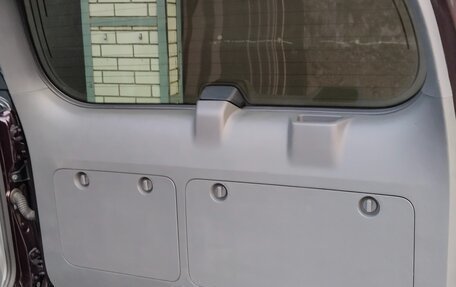 Toyota Land Cruiser Prado 150 рестайлинг 2, 2011 год, 2 849 091 рублей, 10 фотография