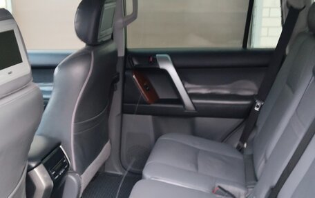 Toyota Land Cruiser Prado 150 рестайлинг 2, 2011 год, 2 849 091 рублей, 11 фотография