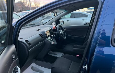 Toyota Wish II, 2005 год, 829 000 рублей, 10 фотография