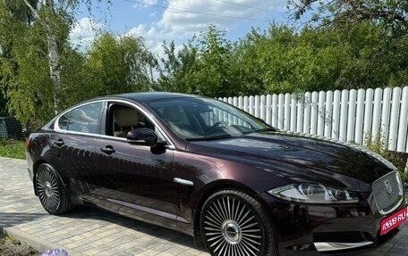 Jaguar XF I рестайлинг, 2013 год, 2 900 000 рублей, 1 фотография