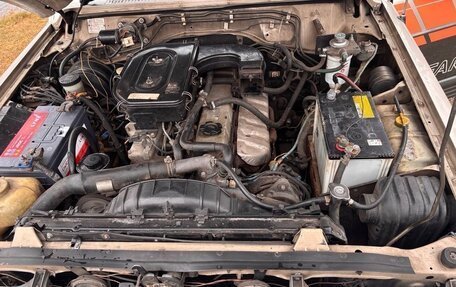 Nissan Safari IV, 1992 год, 2 300 000 рублей, 2 фотография