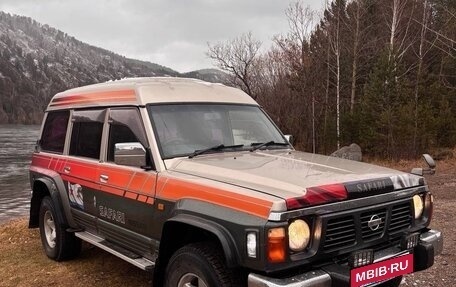 Nissan Safari IV, 1992 год, 2 300 000 рублей, 3 фотография