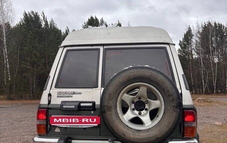 Nissan Safari IV, 1992 год, 2 300 000 рублей, 12 фотография