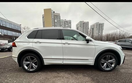 Volkswagen Tiguan II, 2021 год, 3 000 000 рублей, 5 фотография