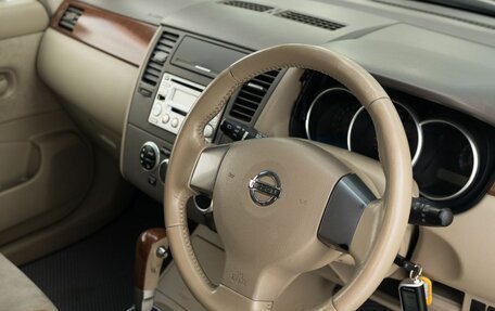 Nissan Tiida, 2005 год, 620 000 рублей, 11 фотография