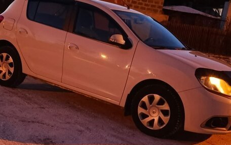 Renault Sandero II рестайлинг, 2017 год, 850 000 рублей, 3 фотография