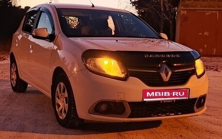 Renault Sandero II рестайлинг, 2017 год, 850 000 рублей, 1 фотография