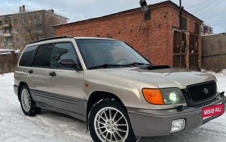 Subaru Forester, 2001 год, 695 000 рублей, 1 фотография