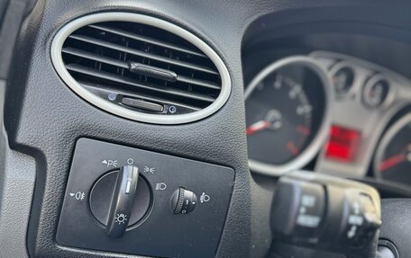 Ford Focus II рестайлинг, 2010 год, 710 000 рублей, 15 фотография