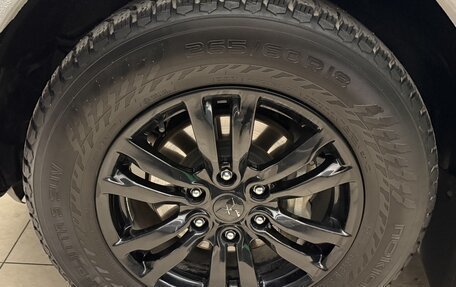 Mitsubishi Pajero IV, 2011 год, 2 170 000 рублей, 4 фотография