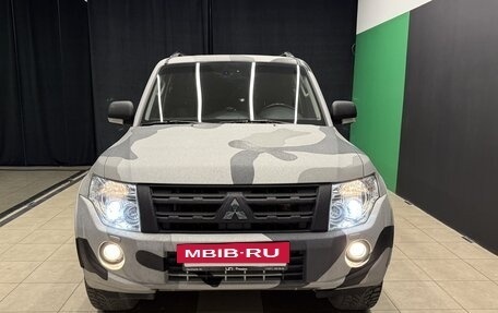 Mitsubishi Pajero IV, 2011 год, 2 170 000 рублей, 2 фотография