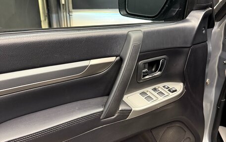 Mitsubishi Pajero IV, 2011 год, 2 170 000 рублей, 19 фотография