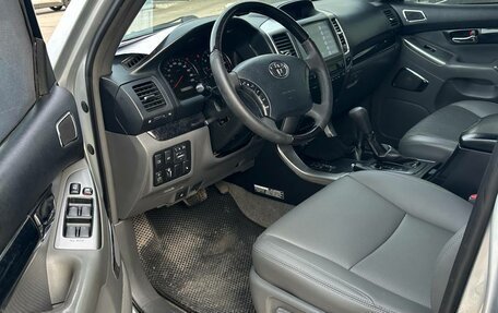 Toyota Land Cruiser Prado 120 рестайлинг, 2008 год, 1 950 000 рублей, 5 фотография