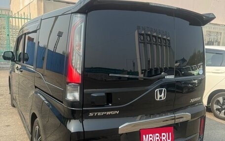 Honda Stepwgn IV, 2019 год, 2 250 000 рублей, 6 фотография