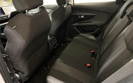 Peugeot 3008 II, 2017 год, 1 450 000 рублей, 9 фотография