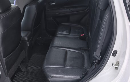 Mitsubishi Outlander III рестайлинг 3, 2013 год, 1 750 000 рублей, 5 фотография