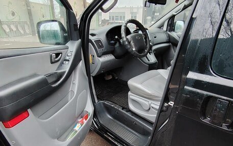 Hyundai Grand Starex Grand Starex I рестайлинг 2, 2019 год, 2 830 000 рублей, 6 фотография