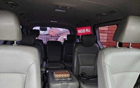 Hyundai Grand Starex Grand Starex I рестайлинг 2, 2019 год, 2 830 000 рублей, 11 фотография