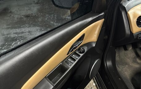 Chevrolet Cruze II, 2012 год, 880 000 рублей, 2 фотография