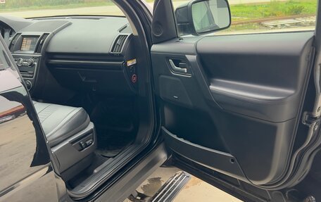 Land Rover Freelander II рестайлинг 2, 2013 год, 1 750 000 рублей, 14 фотография