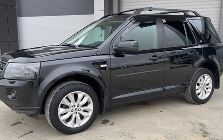 Land Rover Freelander II рестайлинг 2, 2013 год, 1 750 000 рублей, 22 фотография