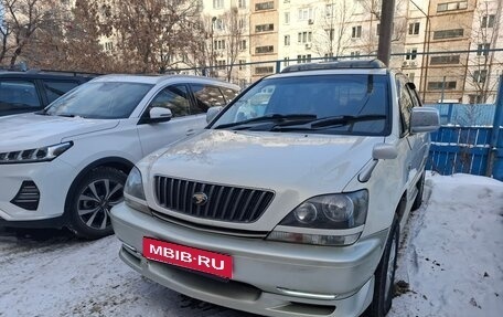 Toyota Harrier, 1998 год, 850 000 рублей, 2 фотография