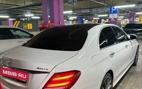 Mercedes-Benz E-Класс, 2020 год, 4 600 000 рублей, 3 фотография