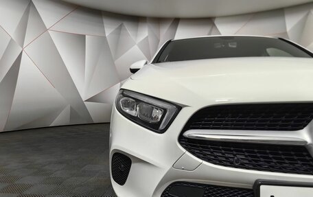 Mercedes-Benz A-Класс, 2019 год, 2 550 000 рублей, 18 фотография