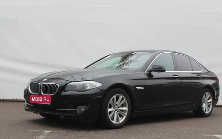 BMW 5 серия, 2011 год, 1 370 000 рублей, 1 фотография