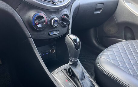 Hyundai Solaris II рестайлинг, 2016 год, 1 050 000 рублей, 11 фотография