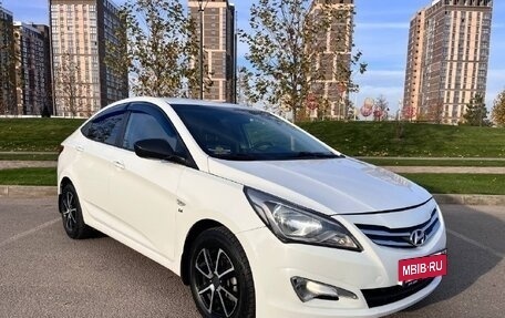 Hyundai Solaris II рестайлинг, 2016 год, 1 050 000 рублей, 3 фотография
