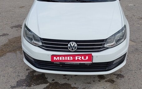 Volkswagen Polo VI (EU Market), 2019 год, 1 300 000 рублей, 2 фотография