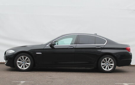BMW 5 серия, 2011 год, 1 370 000 рублей, 8 фотография