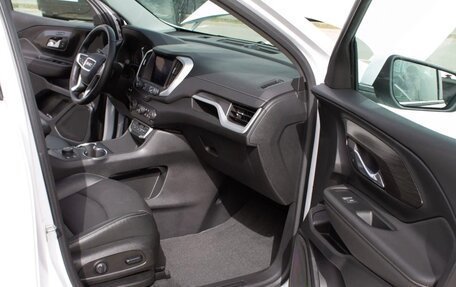 GMC Terrain, 2022 год, 3 000 000 рублей, 7 фотография