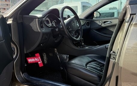 Mercedes-Benz CLS, 2005 год, 1 700 000 рублей, 13 фотография