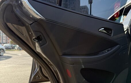 Mercedes-Benz CLS, 2005 год, 1 700 000 рублей, 24 фотография