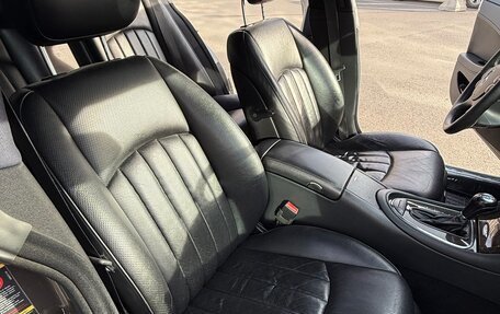 Mercedes-Benz CLS, 2005 год, 1 700 000 рублей, 36 фотография