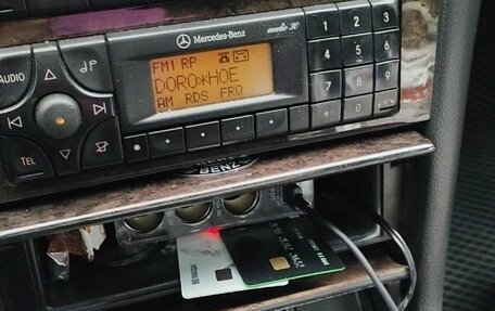 Mercedes-Benz E-Класс, 2001 год, 820 000 рублей, 9 фотография