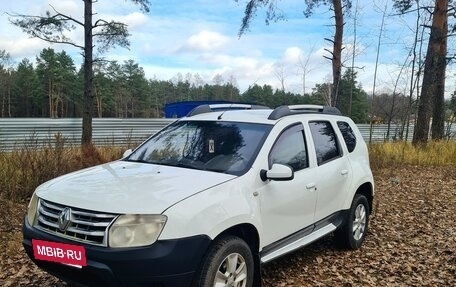 Renault Duster I рестайлинг, 2012 год, 550 000 рублей, 4 фотография