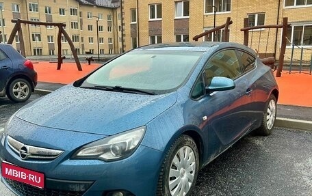 Opel Astra J, 2013 год, 930 000 рублей, 1 фотография