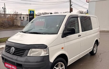 Volkswagen Transporter T5 рестайлинг, 2006 год, 1 300 000 рублей, 1 фотография